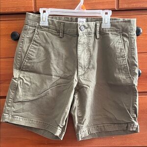 GAP Men's Khaki Flat Front Shorts